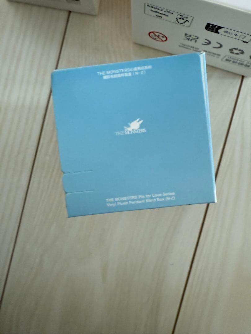 正規品　ラブブ　Labubuらぶぶ