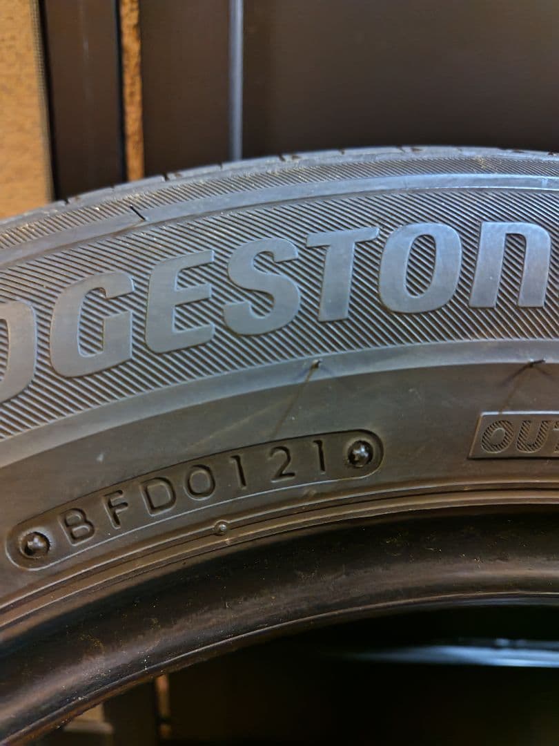 205/60/R16 ブリヂストン　REGNO　GR-XⅡ 4本　②