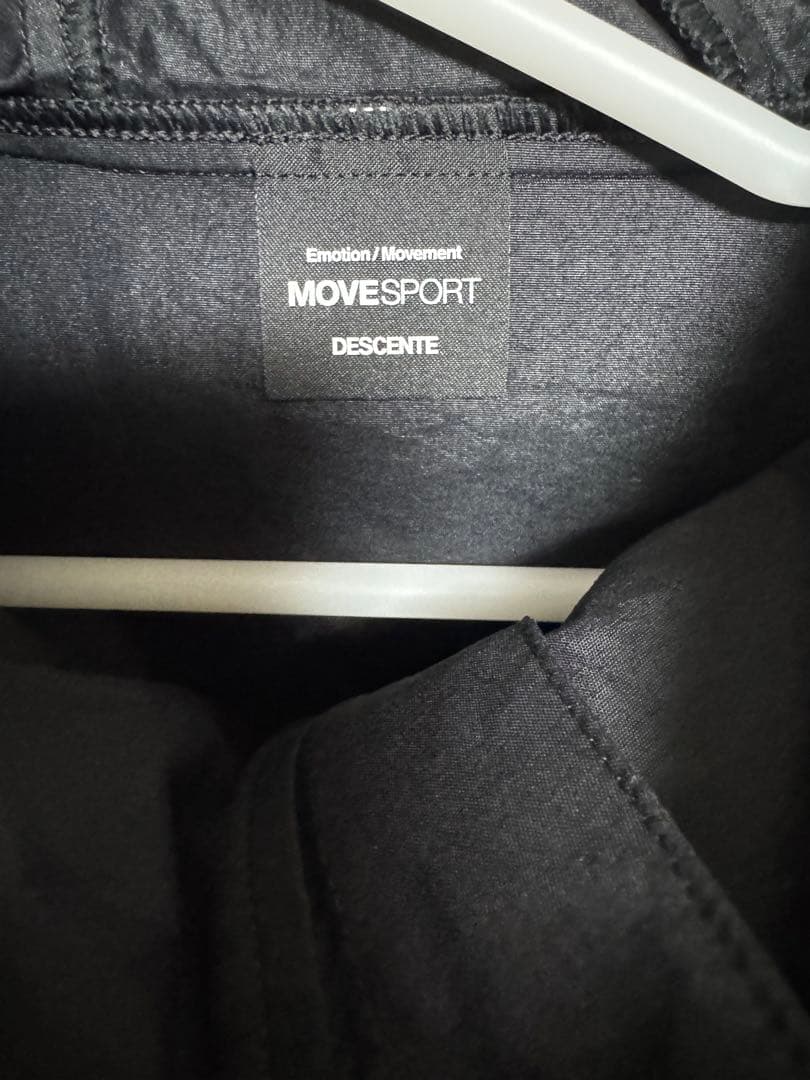 【新品】DESCENTE セットアップ トレーニングウェア 《Lサイズ》