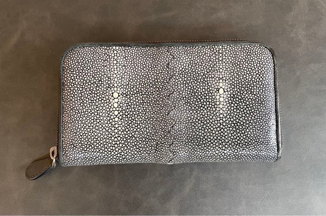 ボッテガヴェネタ 長財布 希少スティングレイ エイ革/ガルーシャ