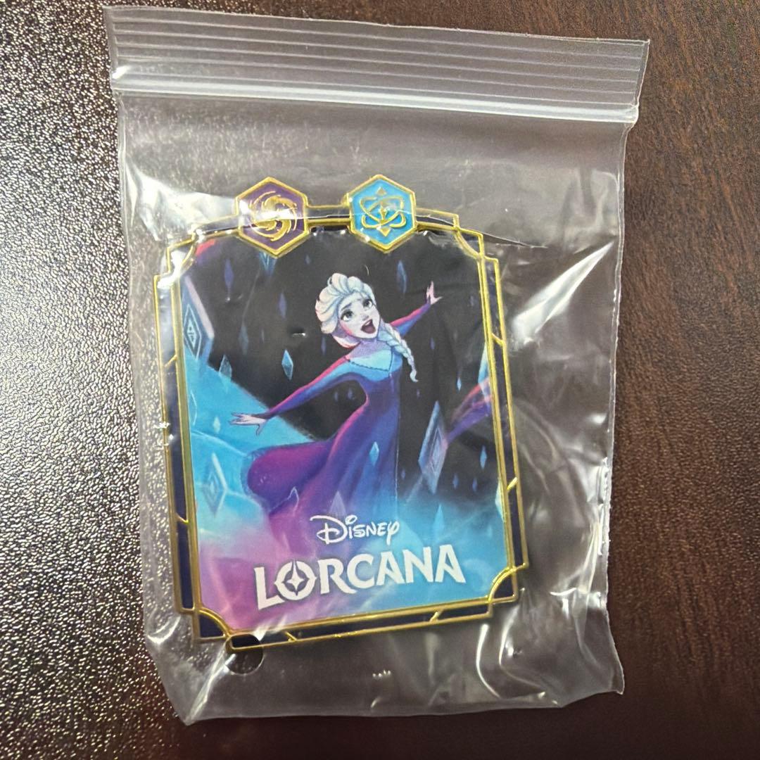 即日発送可能‼】 エルサ INTO THE UNKNOWN ロルカナ バッジ - メルカリ