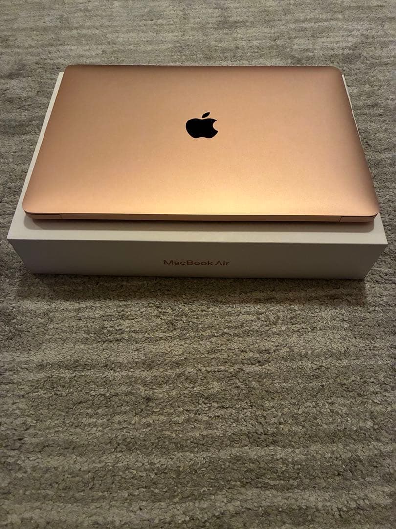 MacBook Air ローズゴールド 本体 価格据置きでパワーアップした新型「MacBook」、新色ローズゴールド