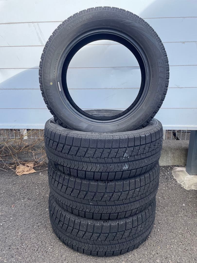 20年製 BLIZZAK VRX 215/55R17 宅配不可 Amazon.co.jp: ブリヂストン(BRIDGESTONE) 215/45R17 87Q スタッドレス