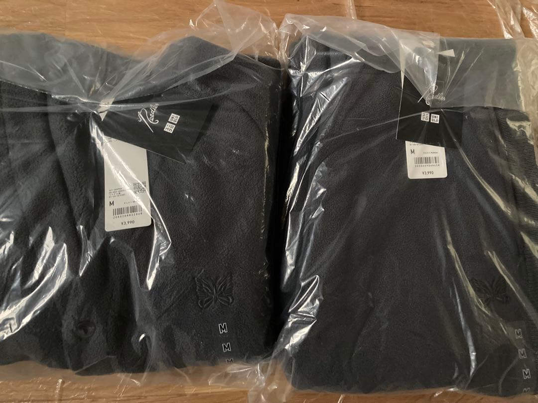 新品UNIQLO × NEEDLES セット M グレー ニードルズ ユニクロ 新品・未使用 ユニクロ×ニードルズ フリースワイドパンツ グレー sizeM