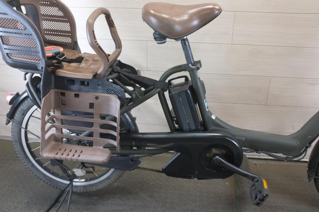 電動自転車ヤマハPAS　KISS20インチ　3段　8.7Ah（4点灯）充電器あり