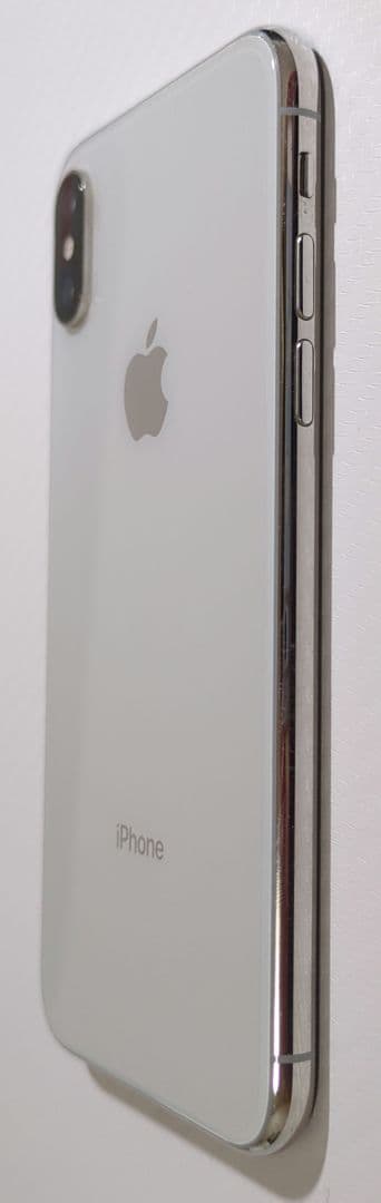 iPhone Xs Silver 64 GB SIMフリー iPhone Xs Silver 64 GB SIMフリー 新着