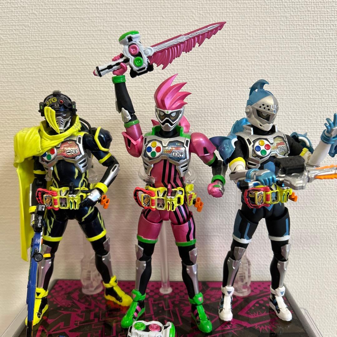 S.H.figuarts フィギュアーツ 仮面ライダーエグゼイドビギニング 真骨