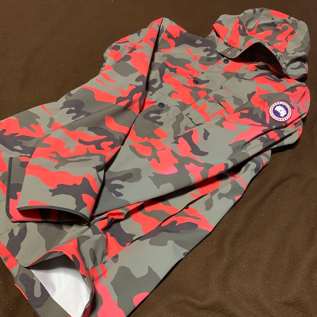   カモフラージュ ナイロンジャケット adidas（アディダス）の「カモフラ ウィンドブレーカー CAMO