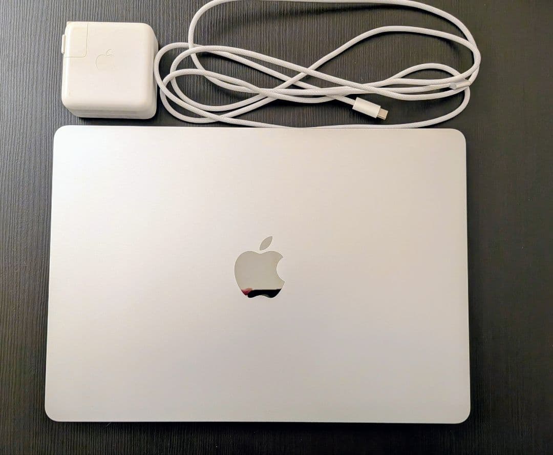 【極美品】MacBook Air 13インチ M3 8GB 512GB 13-inch MacBook Air M3 512GB – Midnight, 8GB RAM, Fast Speed