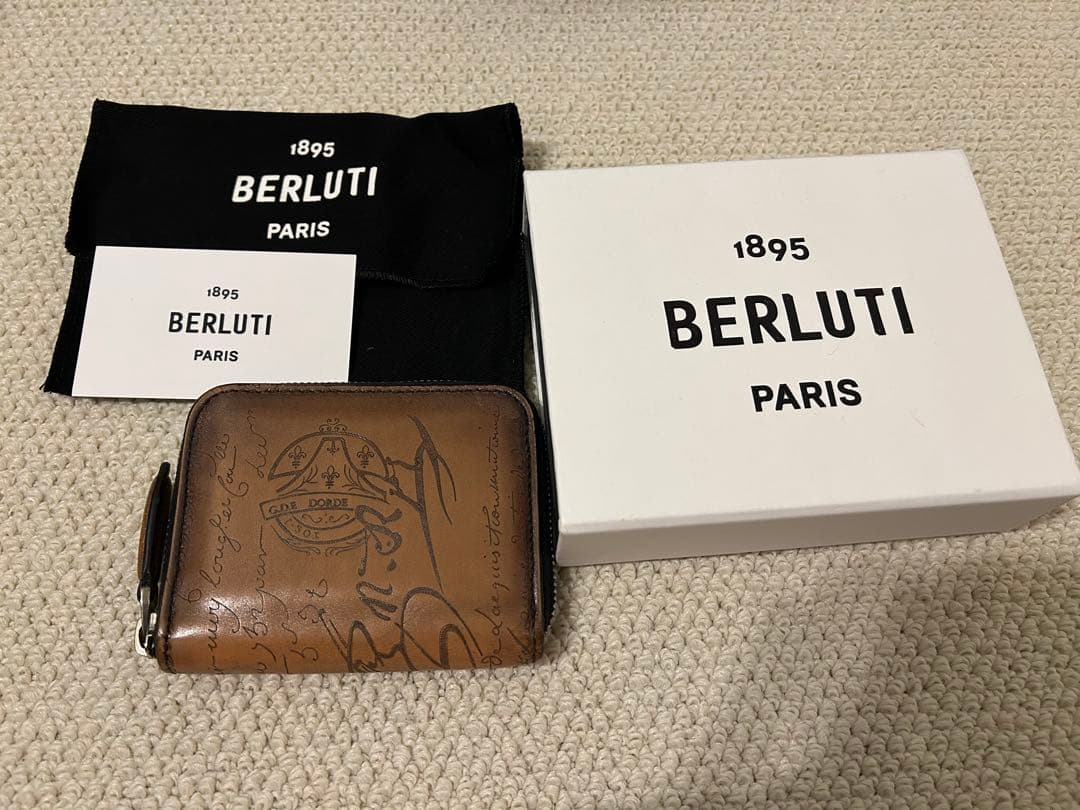 【最終値下げ】Berluti ベルルッティ　ケース　ワパ 楽天市場】【中古】 ベルルッティ コインケース ワパ ジップコイン
