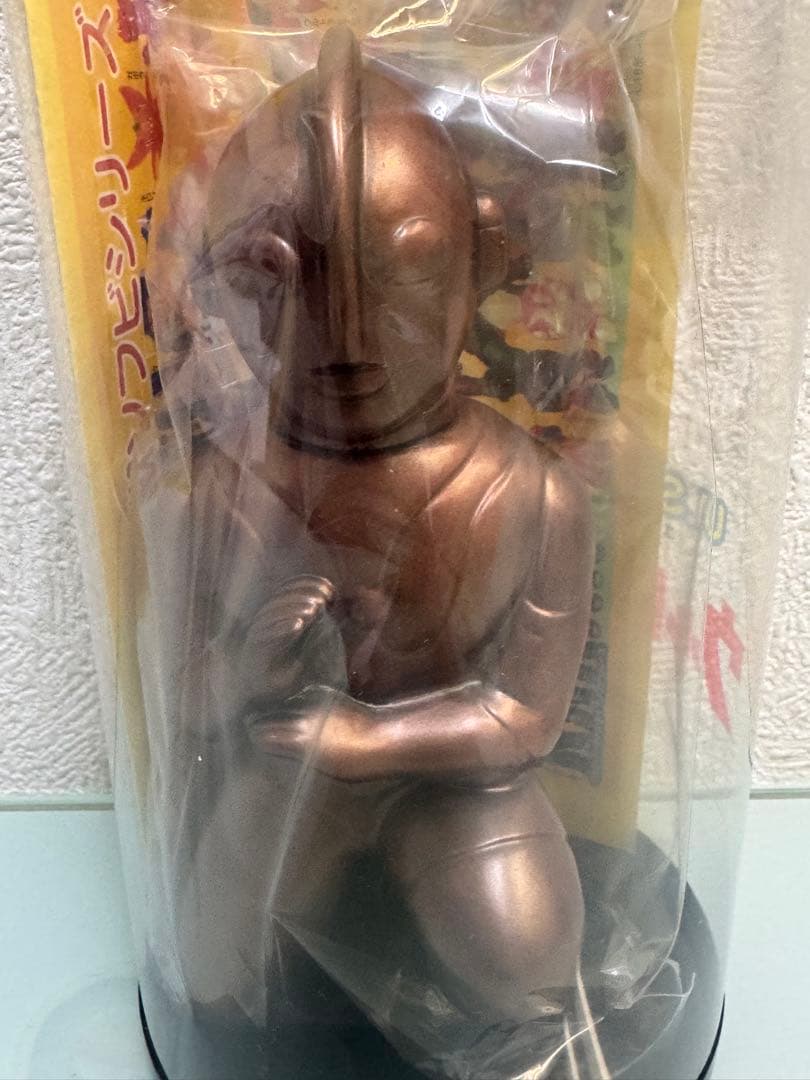 ウルトラマン　ブロンズカラー　U.S.TOYS　ソフビ　シャンプーボトルタイプ