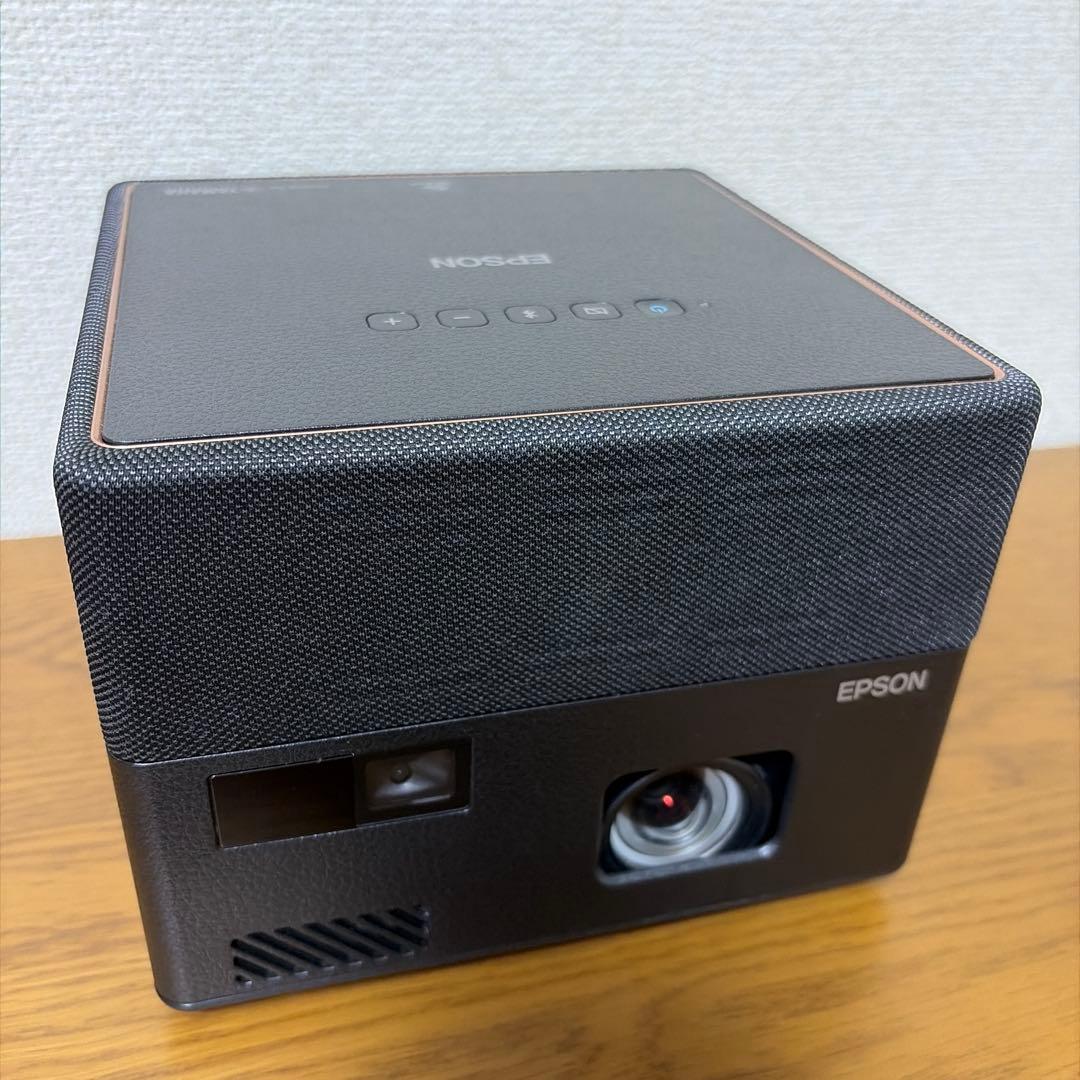 EPSON EF-12  Projector　エプソン　プロジェクター Epson EpiqVision Mini EF12 Home Cinema High Def Video Electronics