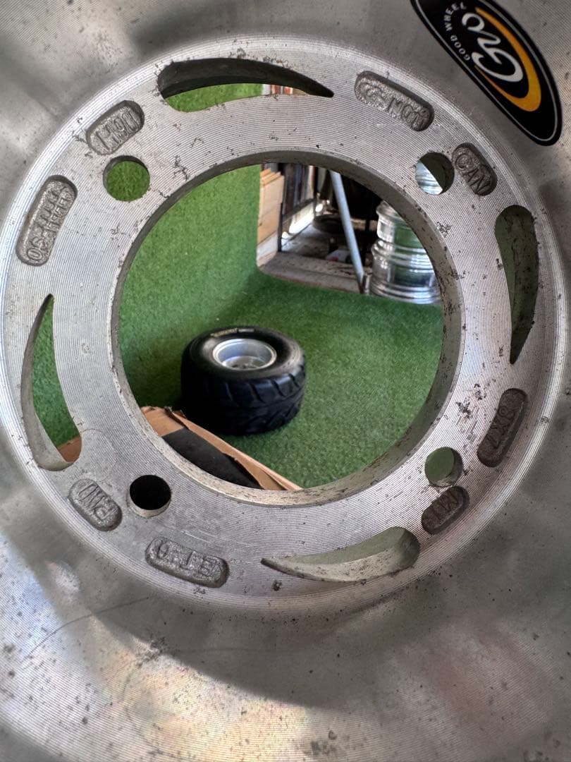 キ*K様 ケンダ SPEEDRACER 18x9.5-8 タイヤホイールセット