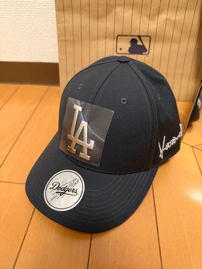 ツ*エ様 MLB×aespa カリナ KARINA LAグレー 57 日本未発売 - メルカリ