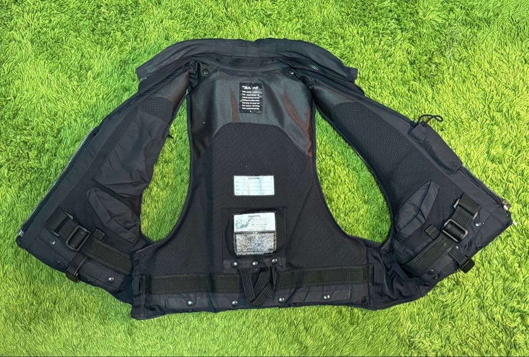 Daiwa ライフジャケット(枕付き) L サイズ DF-3506 ブラック