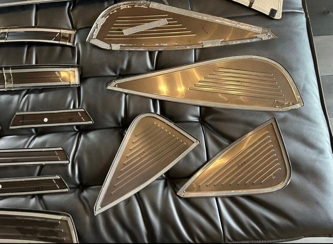 り*う様 MAZDA3用内装インテリア7万円ほど！ マツダ 3 内装の