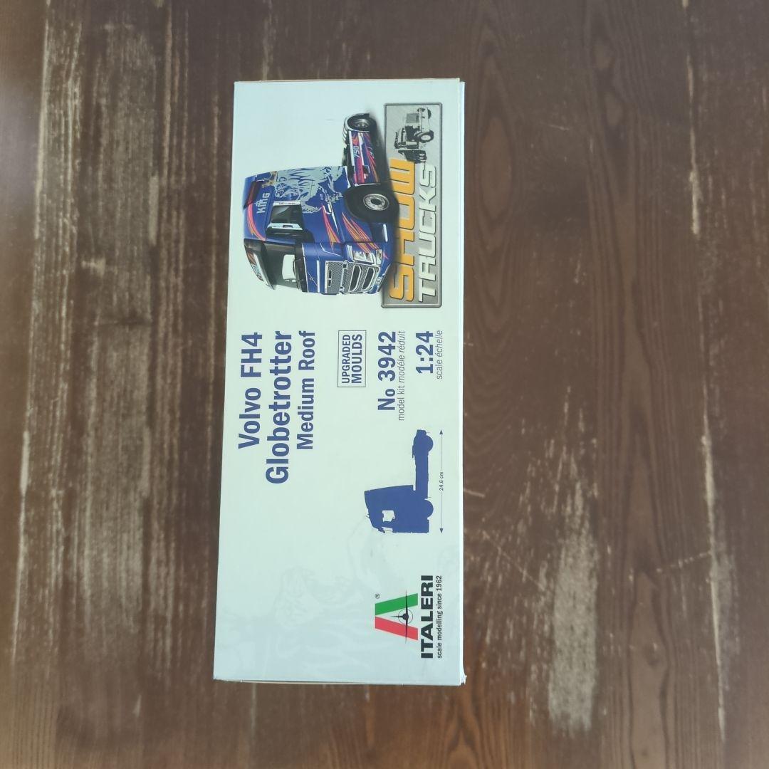 ITALERI Volvo FH4 Globetrotter 1:24最終値下げ - メルカリ