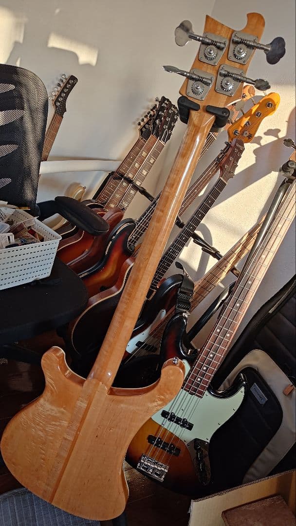 RK Herby(Roland-Kasuga)リッケンバッカー4001Type - メルカリ