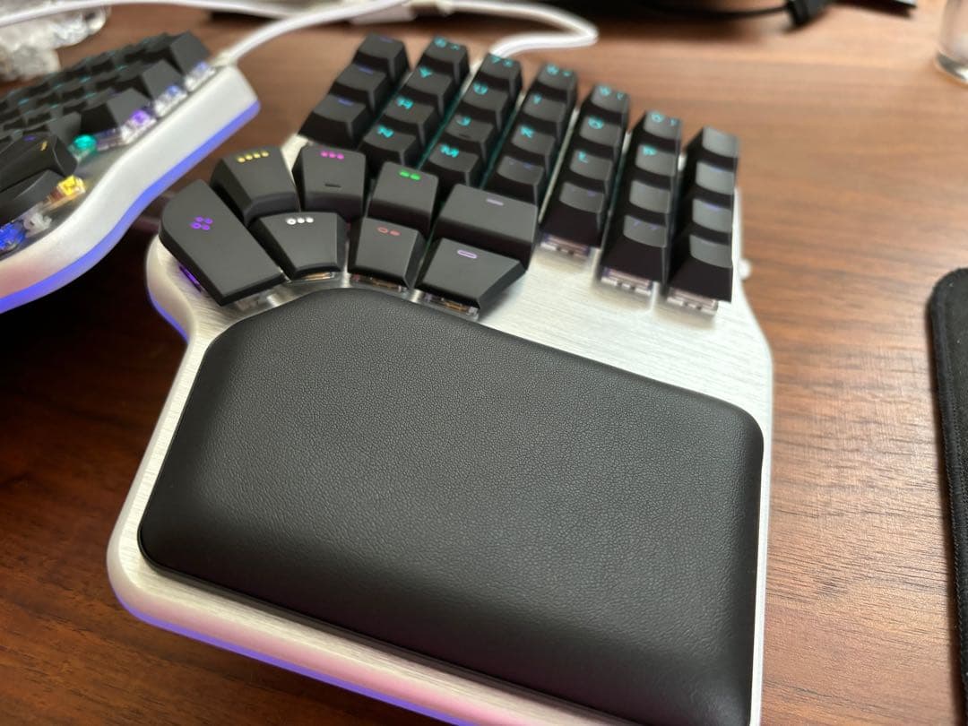 Dygma Defy キーボード 左右分割 左右分離 分割キーボード - メルカリ