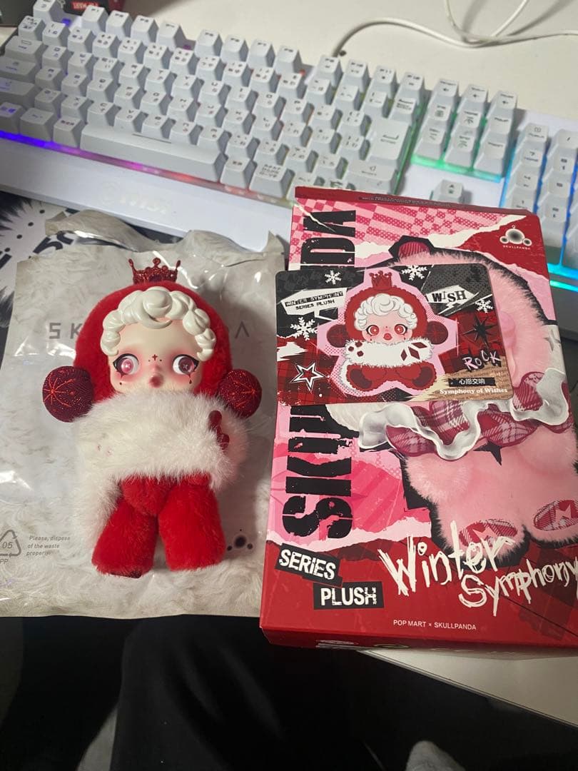 Skull Panda Winter Symphony ぬいぐるみ シークレット