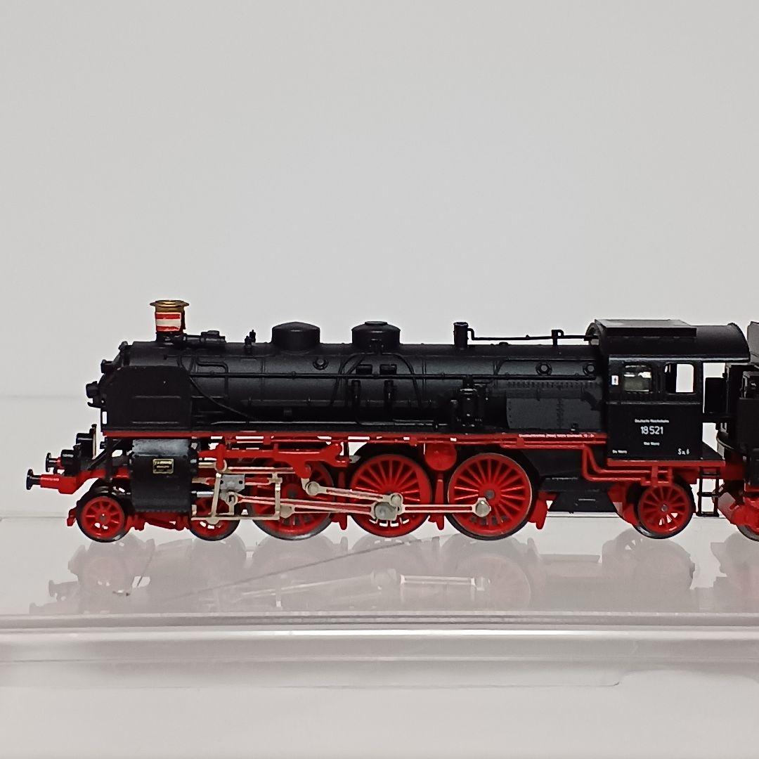 ち*き様 ARNOLD Nゲージ DRG BR18 蒸気機関車 品番2557 発 - メルカリ