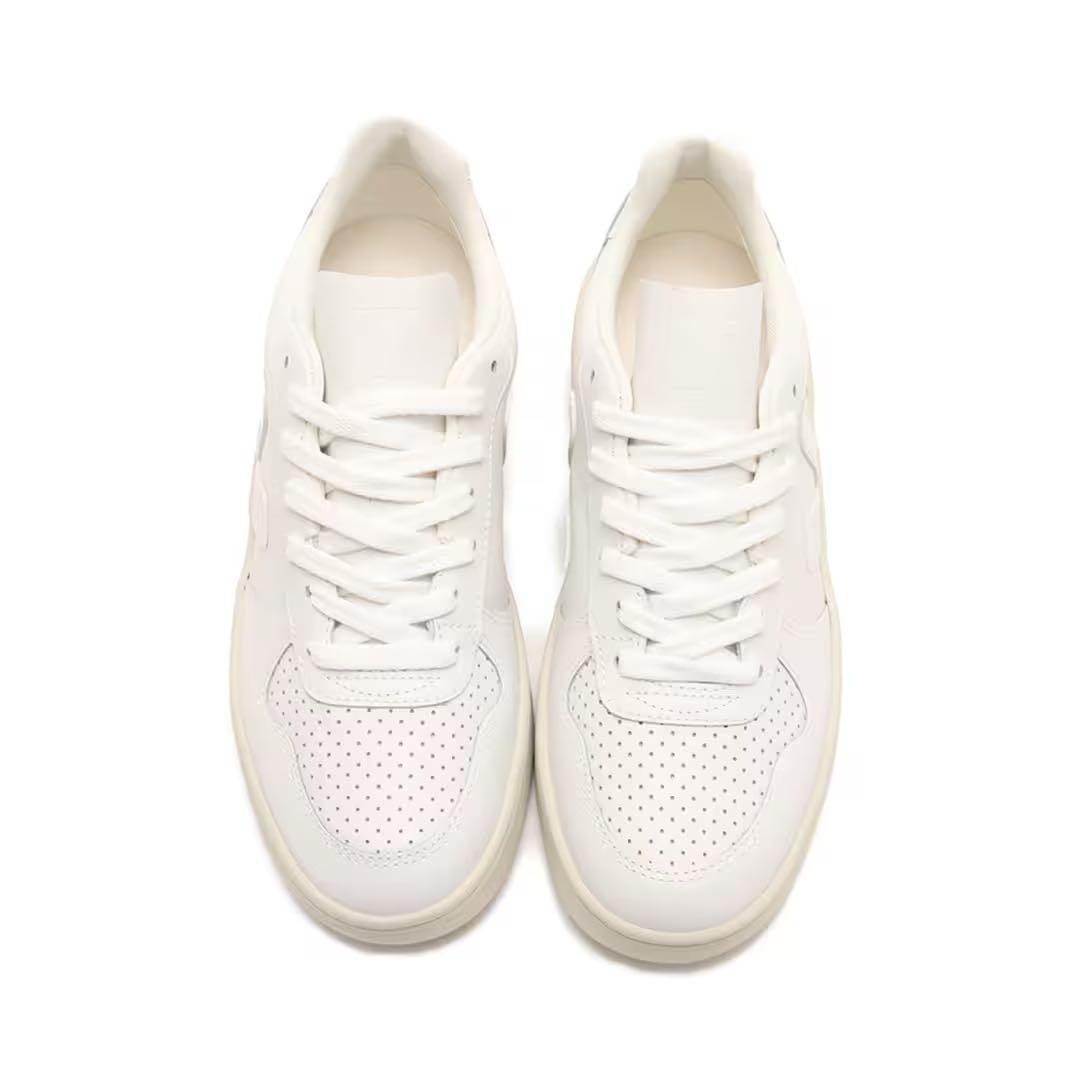 ゆあさ【新品未使用】VEJA V10 スニーカー　28.5cm