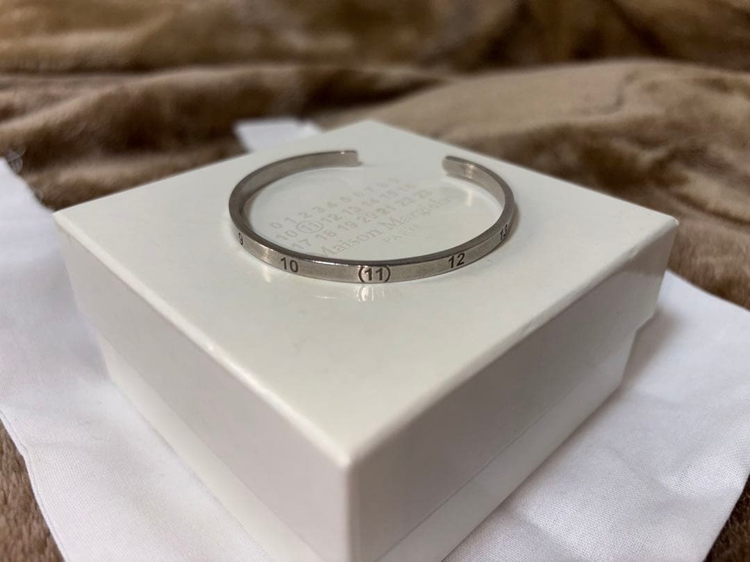 【希少】MaisonMargiela メゾンマルジェラ ナンバーバングルMサイズ Maison Margiela（旧Maison Martin Margiela） - 希少 maison margiela