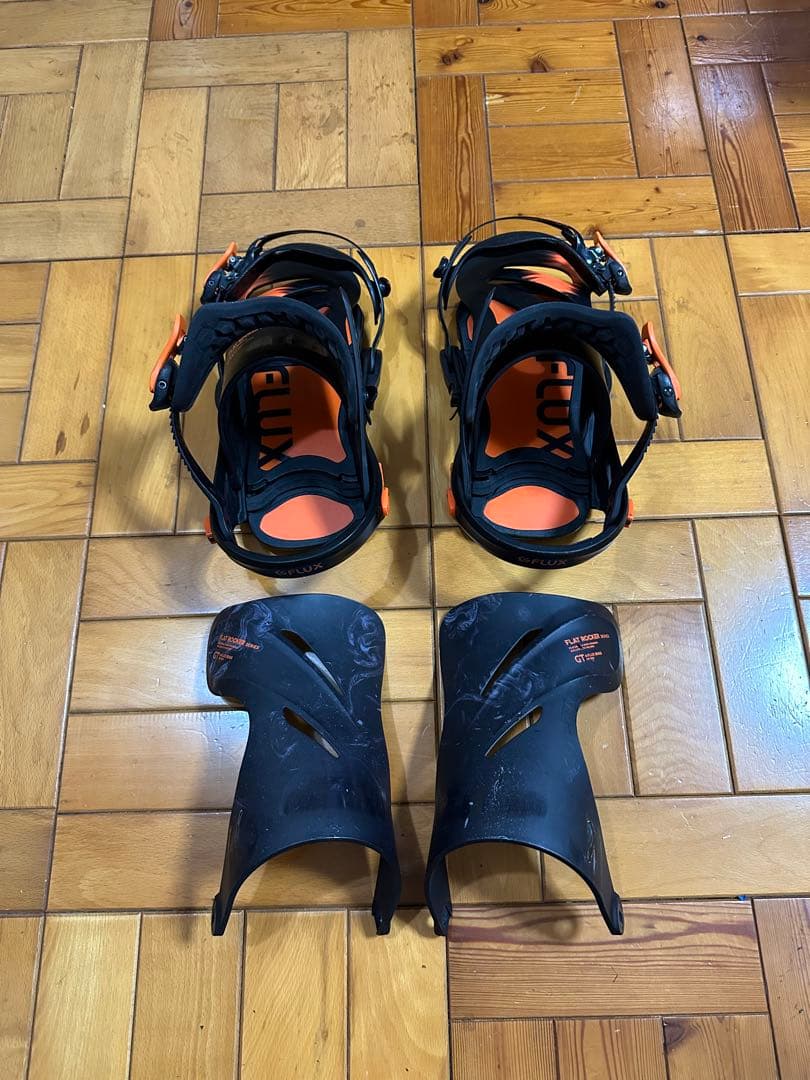 FLUX GT Mサイズ TWハイバック付き GT | FLUX ONLINE STORE