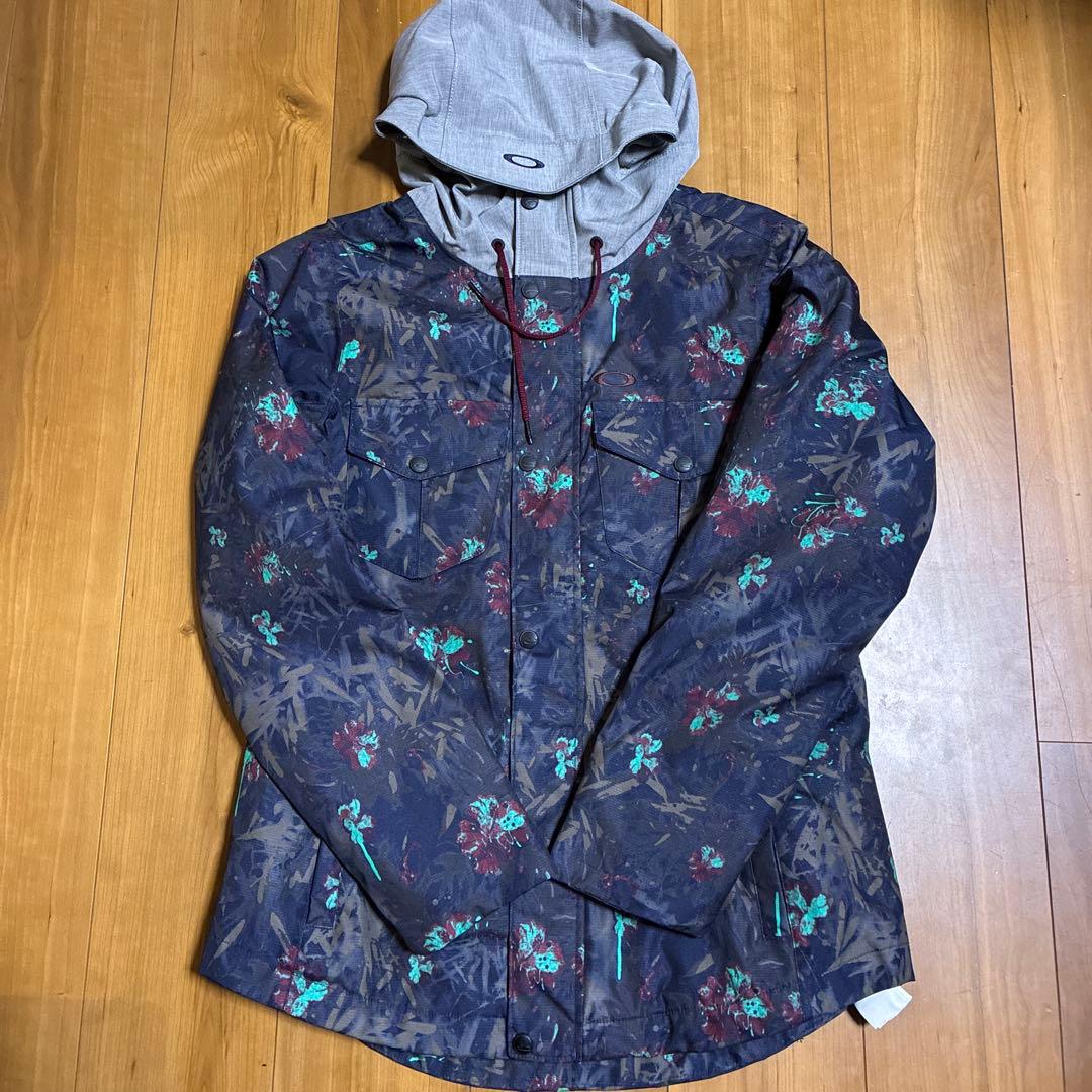 オークリー OAKLEY スキージャケット Sサイズ OAKLEY（オークリー） ○ OAKLEY WMNS TNP TBT INSULATED JKT BLACK