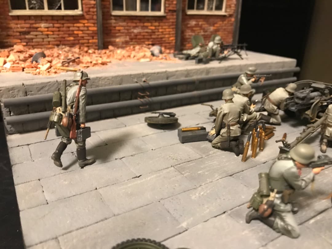 りろ様　ジオラマ　1/35 タミヤ　ドイツ軍機関銃チーム　完成品