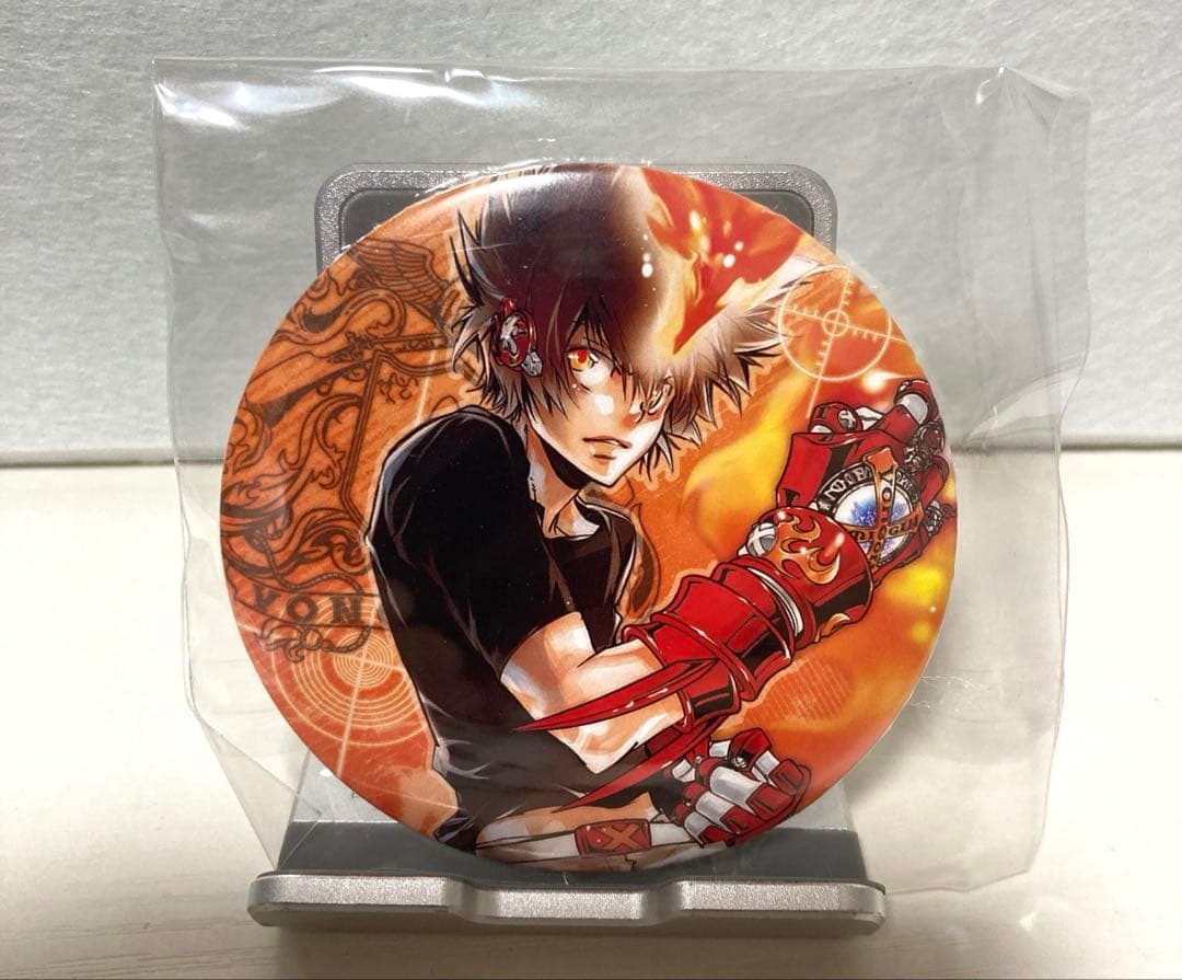 【美品】REBORN! コレクション缶バッジ 沢田綱吉