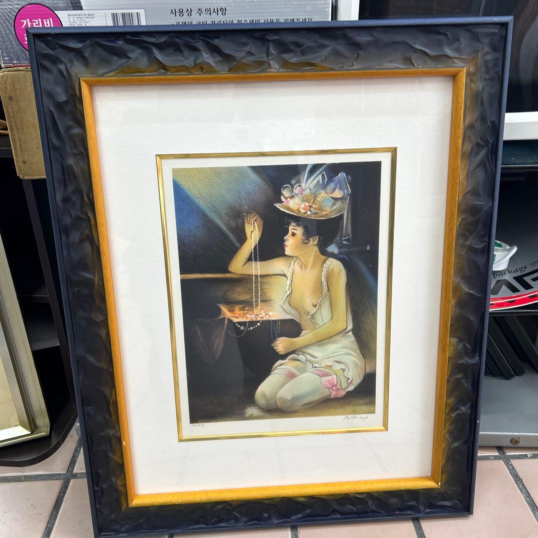 ペルテリオラ　白いネックレス　　117/250 裸婦 ペルテリオラ 白いネックレス 117/250 裸婦 ペルテリオラ 白い