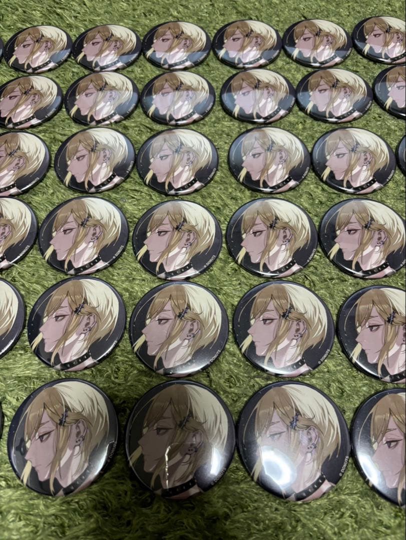 ブラックスター　ブラスタ　ヒナタ　缶バッジ 60個