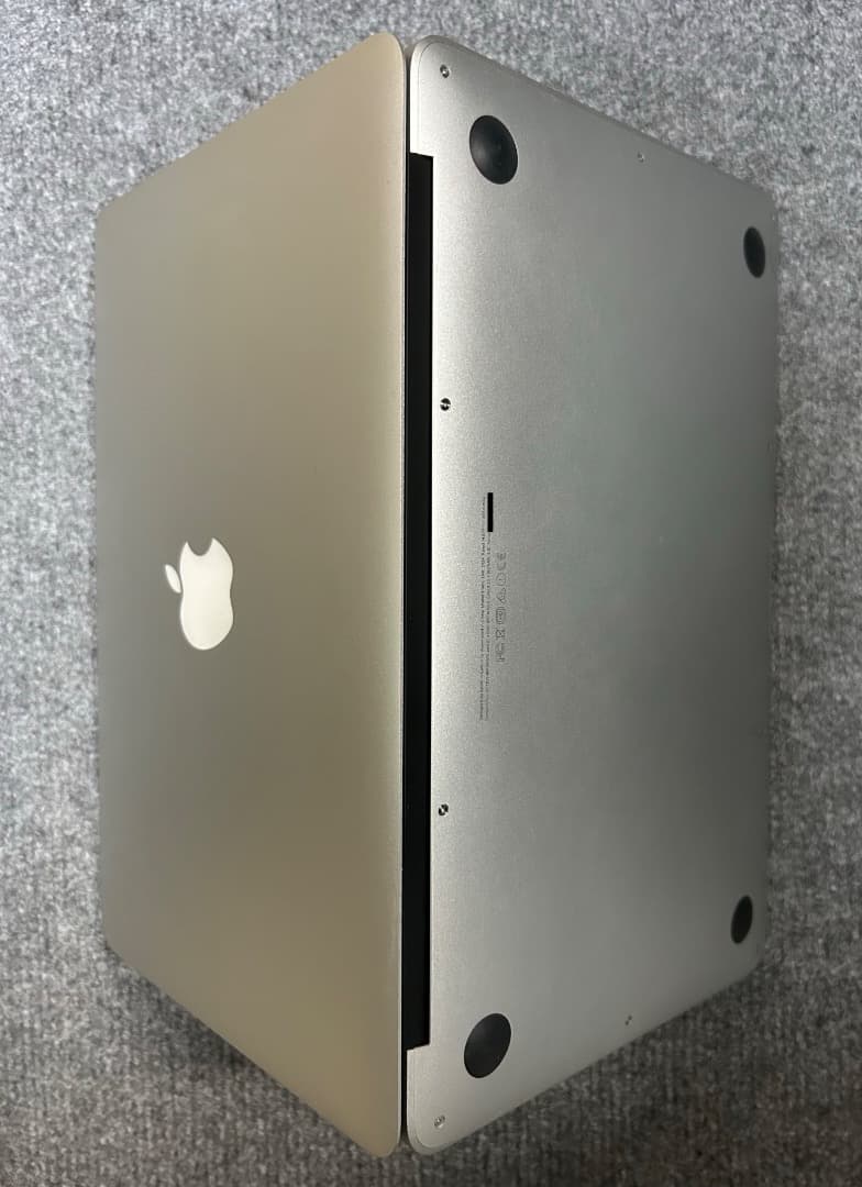 充電回数11回 MacBook Air 2015 i5 1.6Ghz 11インチ