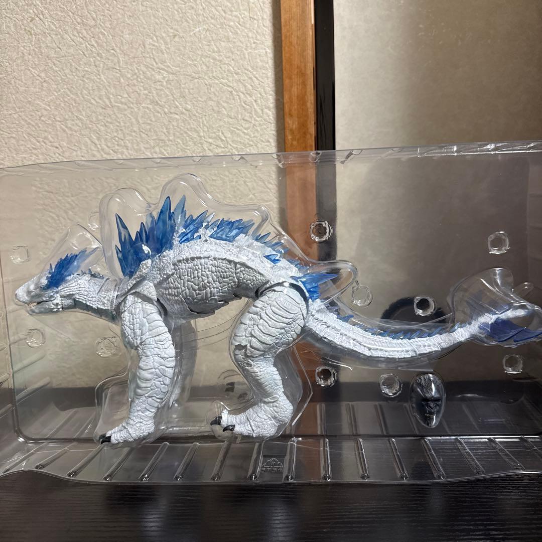 S.H.MonsterArts シーモ