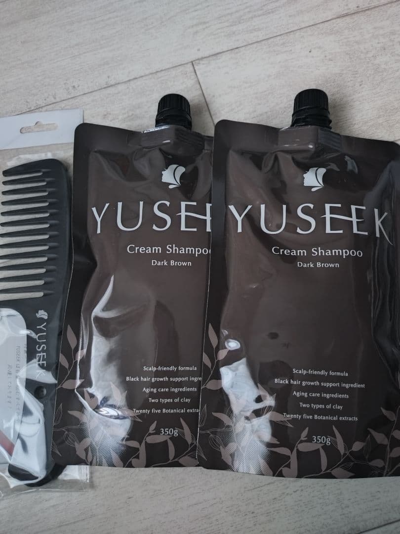 YUSEEK Cream Shampoo ダークブラウン 350g×2 クシ付き YUSEEK ユーシーク シャンプー 350g ダークブラウン 2本 コーム付き