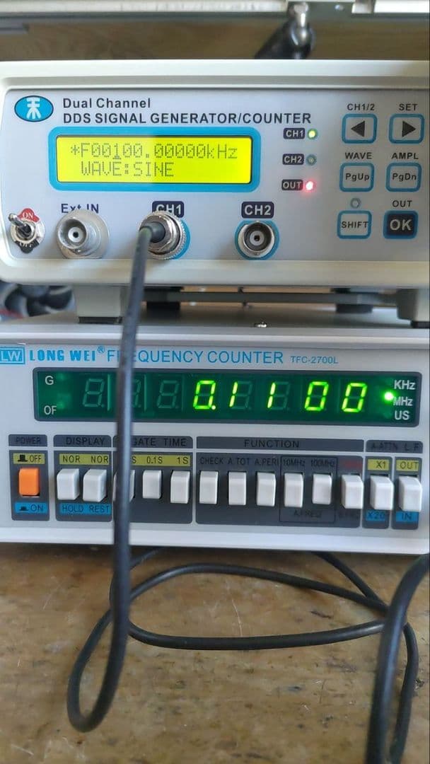 周波数カウンター　TFC-2700　10Hz〜2.7GHz 新品