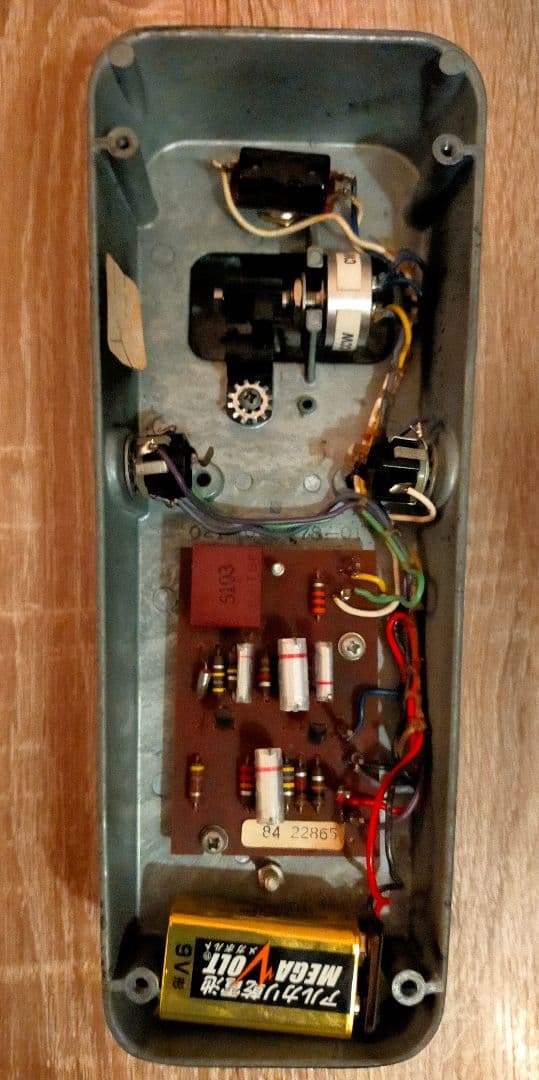 ビンテージ】THOMAS ORGAN Crybaby 95-910511 - メルカリ