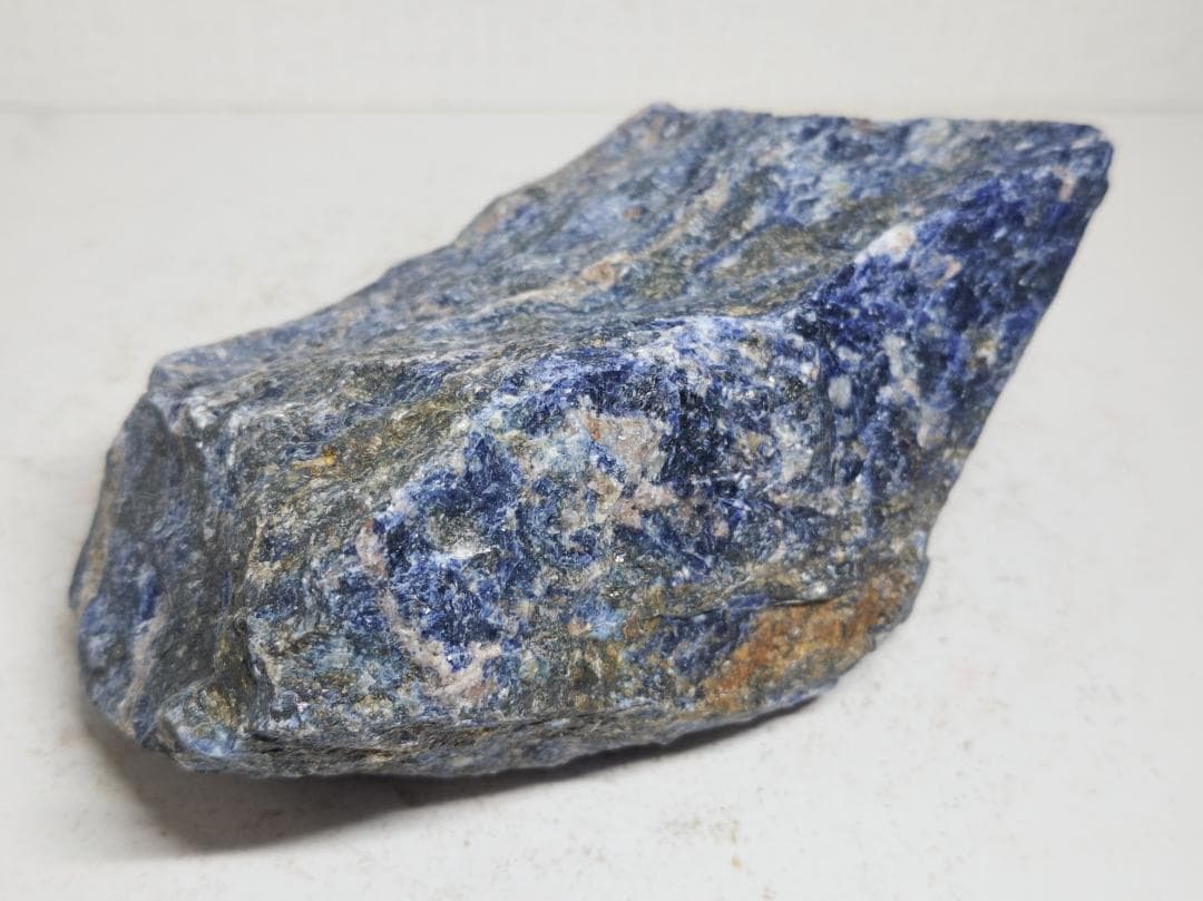 ソーダライト 2.6kg ラピスラズリ 原石 鑑賞石 自然石 鉱物 誕生石 水石