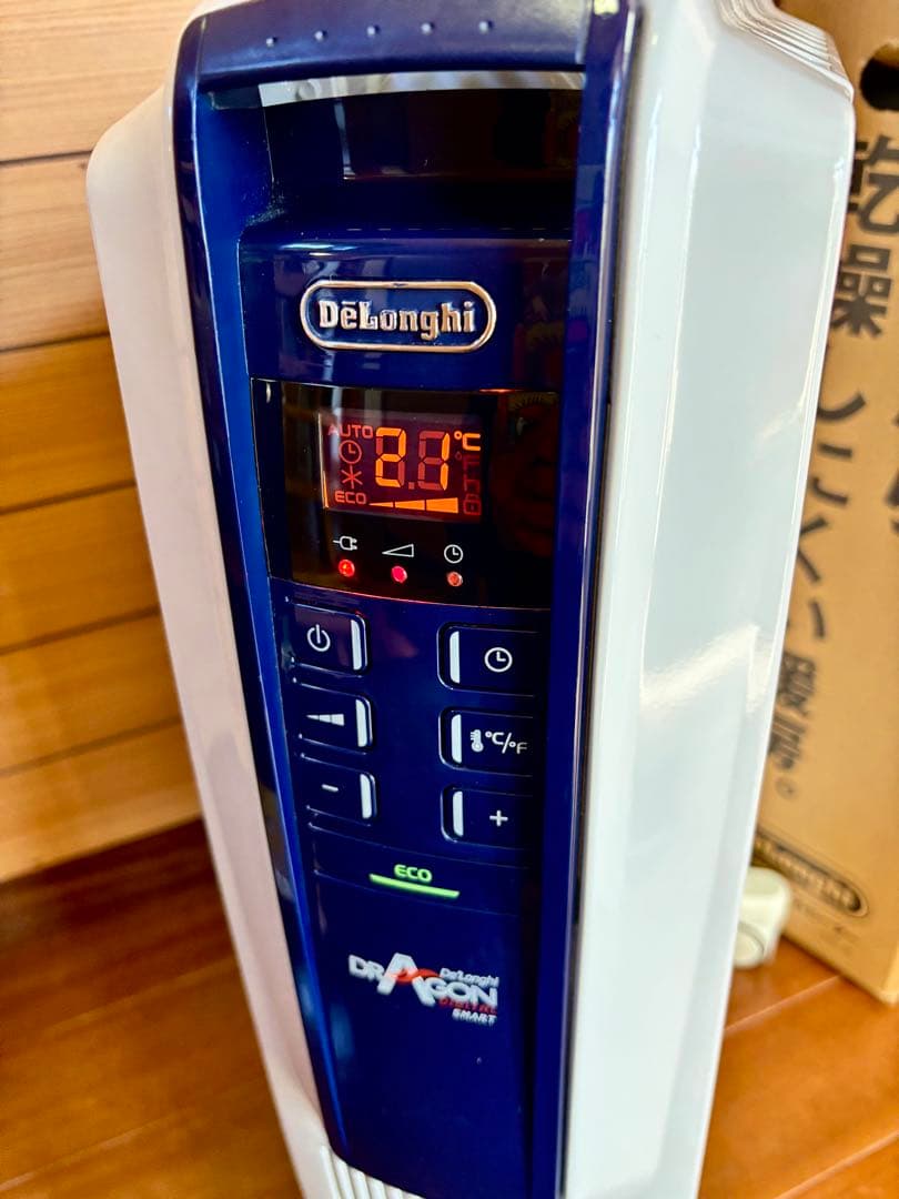 中古美品】De'Longhi デロンギ オイルヒーター QSD0712-MB - メルカリ