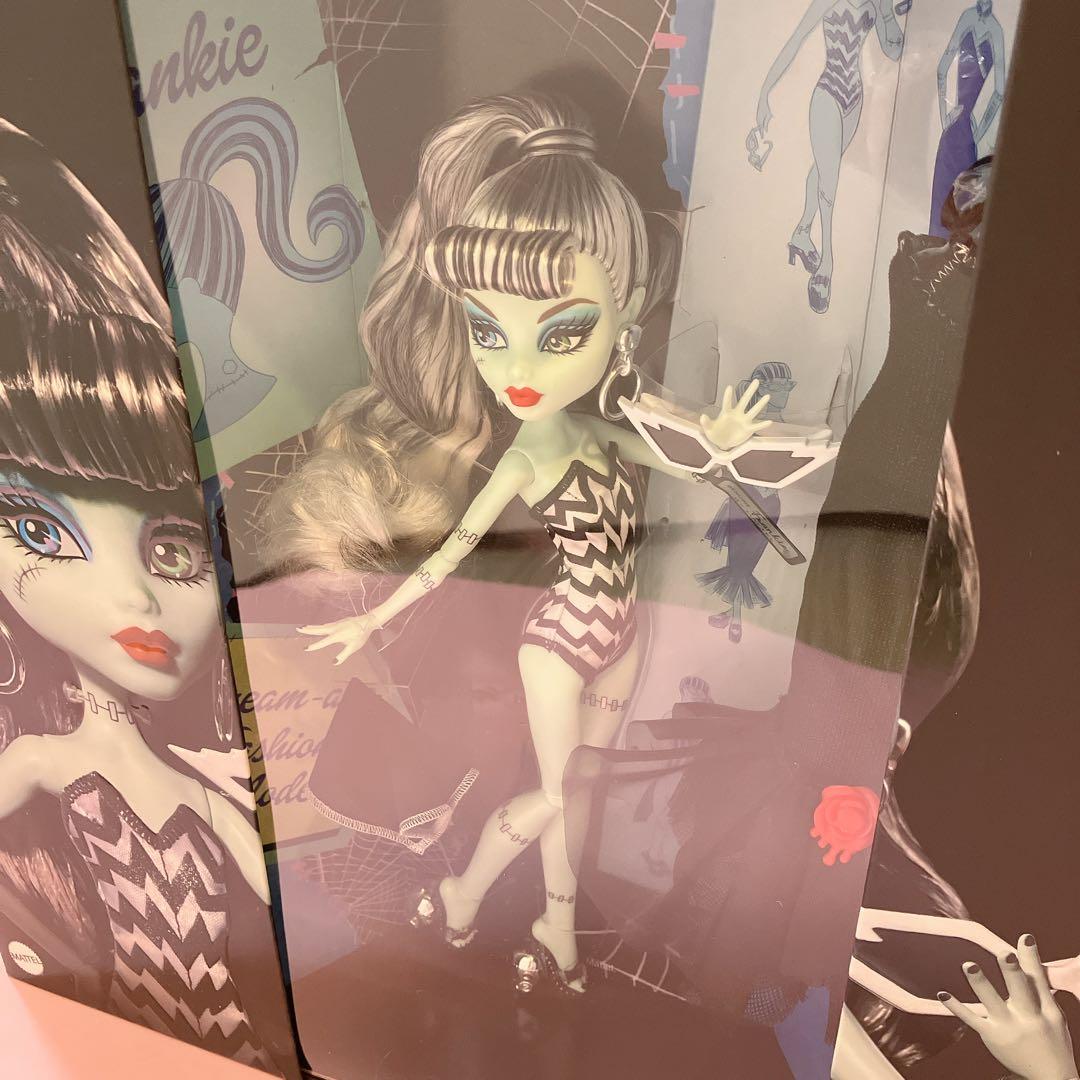 モンスターハイ　フランキー　シュタイン　バービーコラボ　スカルレクター　ドール