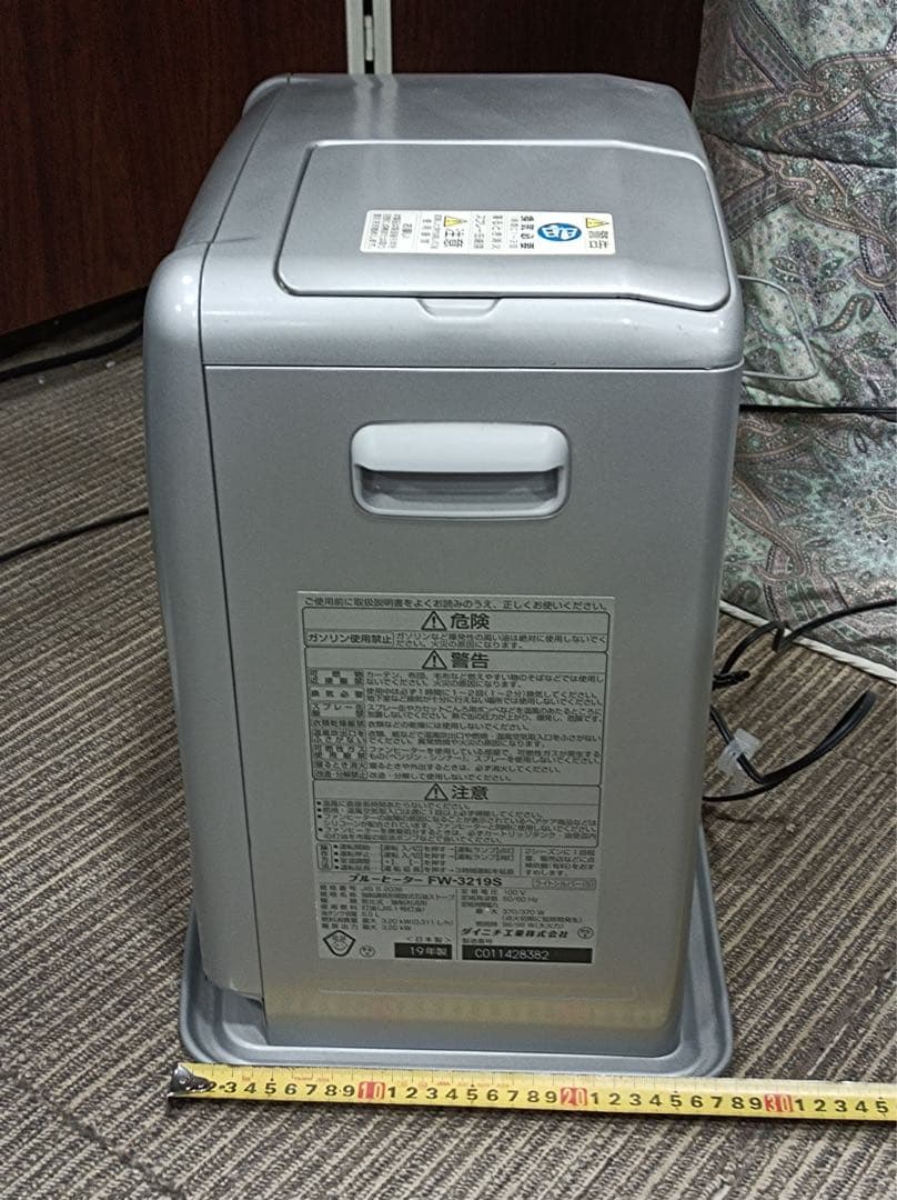 八6826] ダイニチ 2019年製 ブルーヒーター FW-3219S - メルカリ