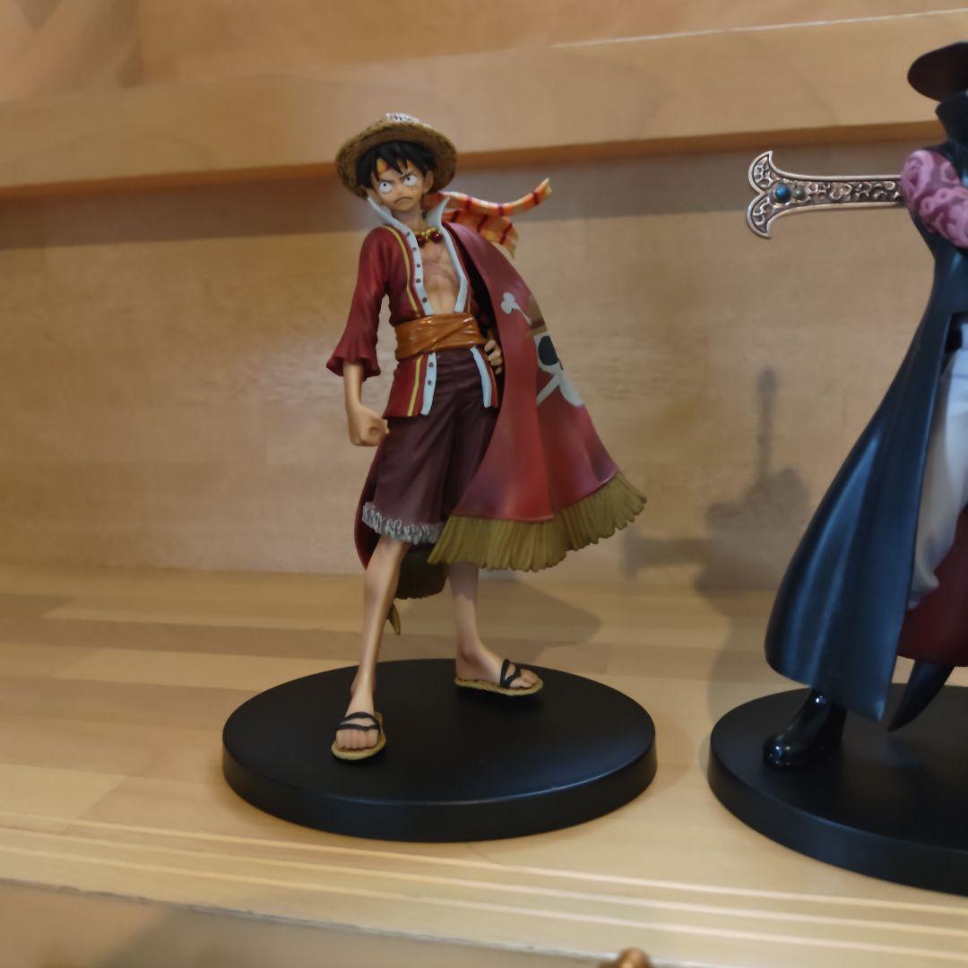 ワンピース　フィギュア　まとめ売り　11体