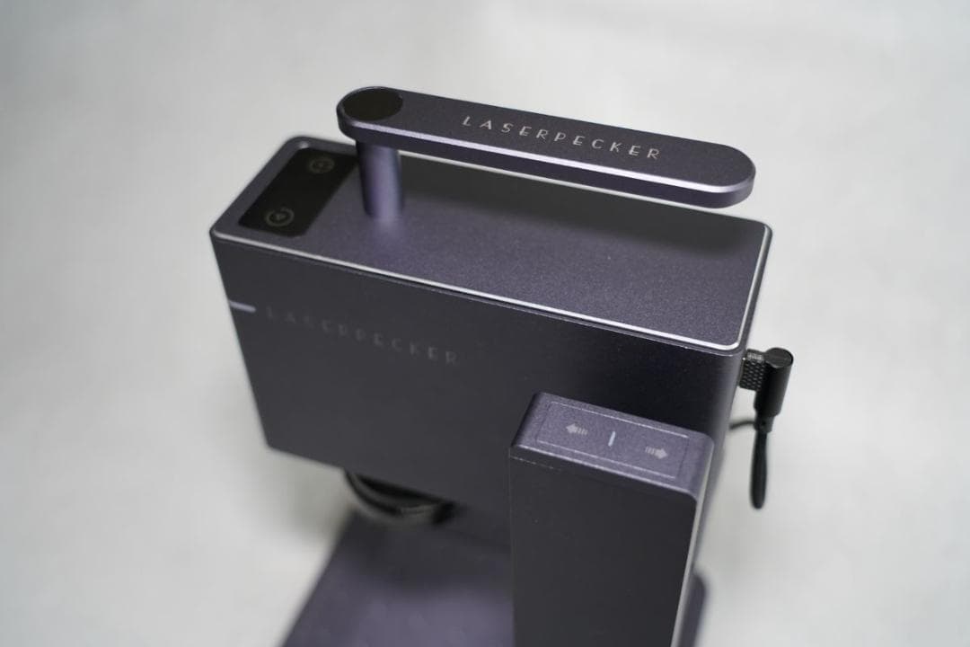 中古美品】LaserPecker 3 レーザーペッカー 3 レーザー彫刻機 - メルカリ