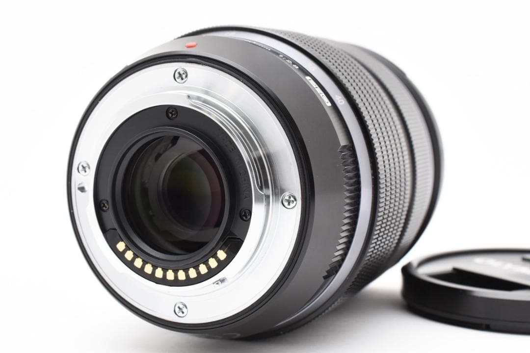 OLYMPUS 12-40mm F2.8 PRO《防塵防滴のタフなマクロ》