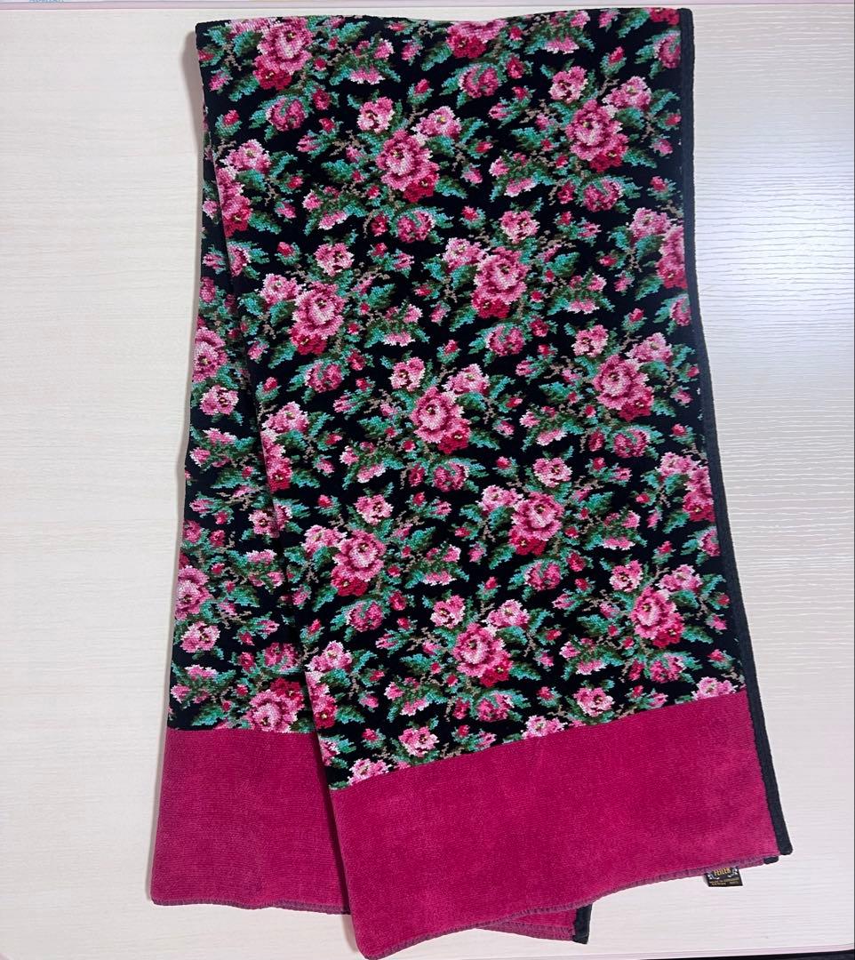 FEILER 大判バスタオル FEILER フェイラー 大判バスタオル ヴィエンナ 花柄 白 金｜Yahoo