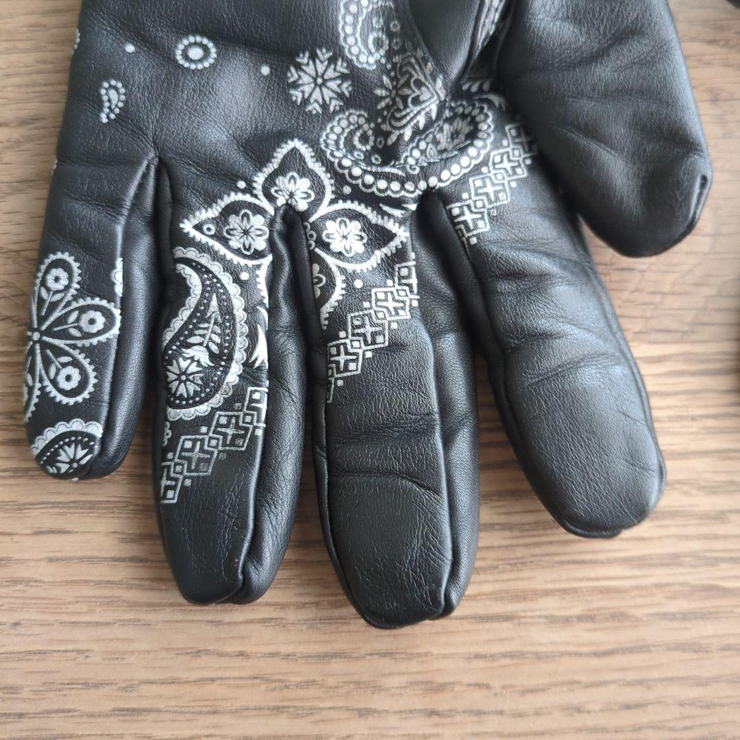 チャレンジャーCHALLENGER バンダナ柄 グローブ手袋