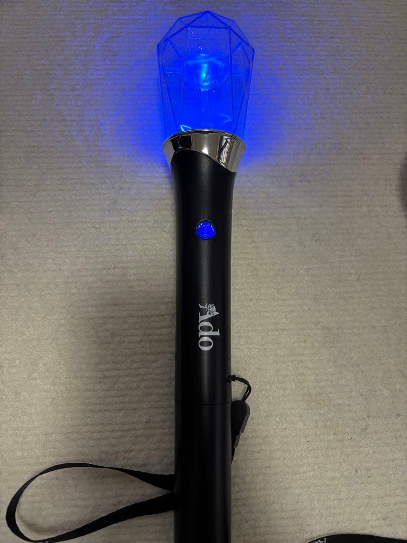 Ado 公式グッズセット