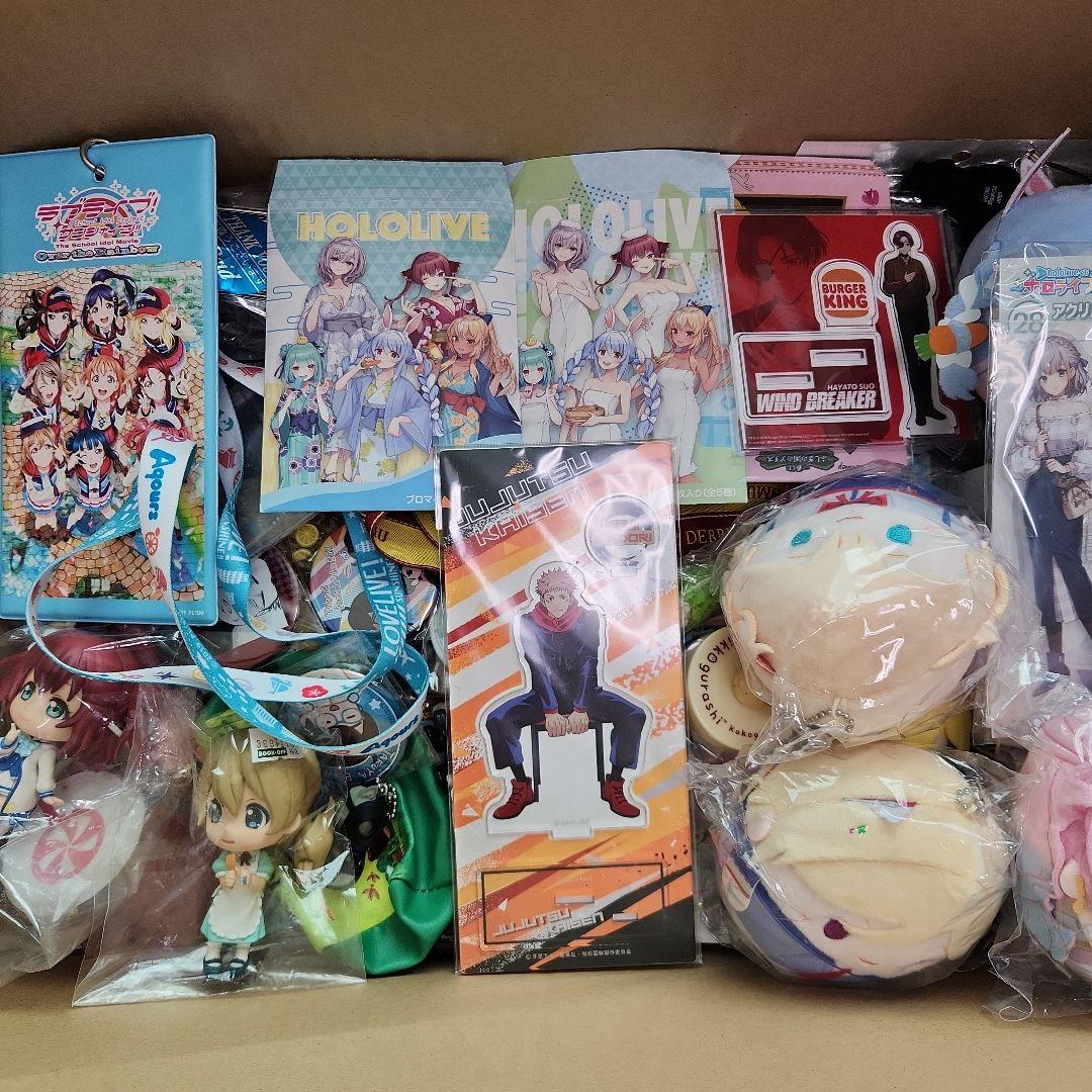 ノンジャンル　アニメグッズ　まとめ売り　200個程度