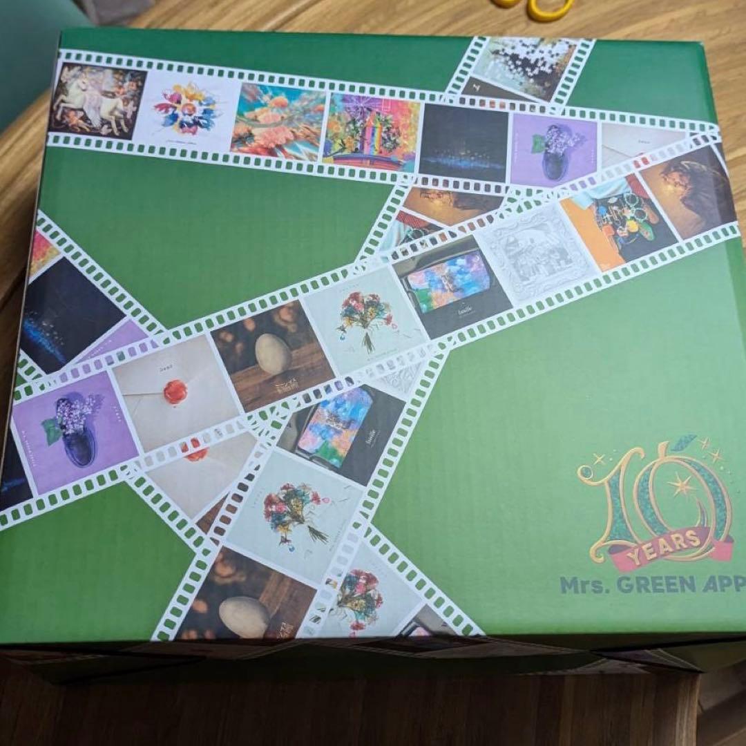 ミセスグリーンアップル MGA レコードプレーヤー